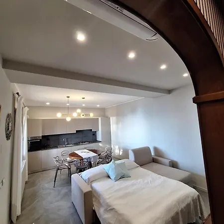 Villino Sul Mare Aregai Accesso Diretto & Pista Ciclabile Ferienhaus Cipressa